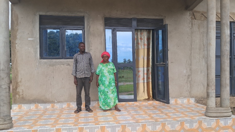 Edith Kyamukama (RDF client) and her husband Caleb Tayebwa